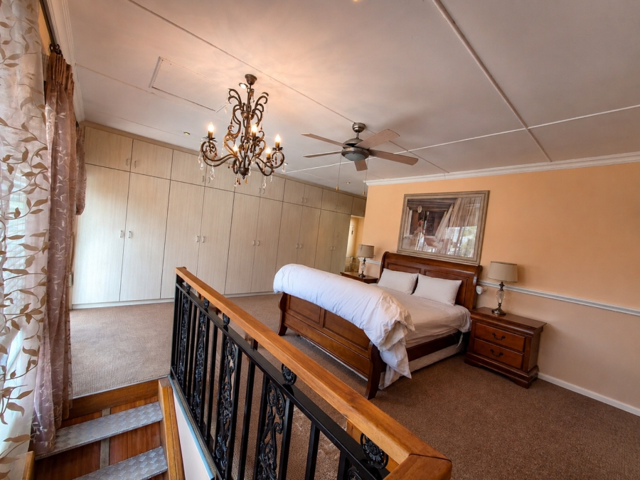 4 Bedroom Property for Sale in De Doorns Western Cape
